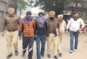 Moga Police ਵੱਲੋਂ ਮੋਟਰਾਂ ਦੀਆਂ ਤਾਂਬੇ ਦੀਆਂ ਤਾਰਾਂ ਚੋਰੀ ਕਰਨ ਵਾਲੇ ਗਿਰੋਹ ਦੇ 2 ਮੈਂਬਰ ਕਾਬੂ