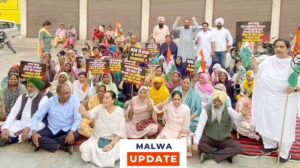 Bathinda ‘ਚ ਕਾਂਗਰਸ ਨੇ ਕੀਤਾ ਰੋਸ਼ ਪ੍ਰਦਰਸ਼ਨ, ਸਰਕਾਰ ‘ਤੇ ਲਾਏ ਵਾਅਦਾ ਖਿਲਾਫੀ ਦੇ “ਦੋਸ਼”