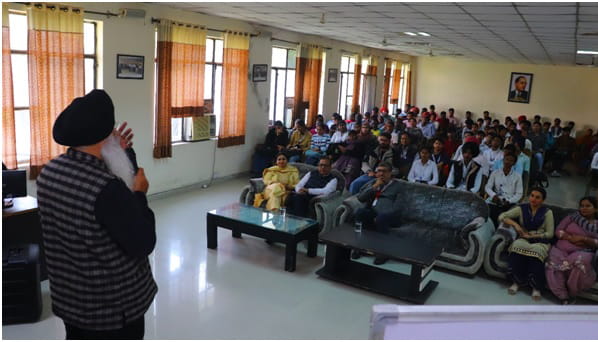 Guru Kashi University ਨੇ ਮਨਾਇਆ “ਰਾਸ਼ਟਰੀ ਸਾਇੰਸ ਦਿਹਾੜਾ”