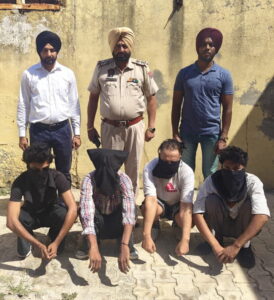 CIA staff Moga ਵੱਲੋ 800 ਗ੍ਰਾਮ ਹੈਰੋਇਨ ਅਤੇ ਕਾਰ ਮਾਰੂਤੀ ਸਵਿਫਟ ਸਮੇਤ 4 ਦੋਸੀ ਕਾਬੂ
