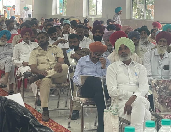 Bathinda ਕਿਸਾਨ ਮੇਲੇ ‘ਚ ਇਕੱਠ ਕਰਨ ਲਈ ਡੀਲਰਾਂ ਤੇ ਸਟਾਫ਼ ਦਾ ਸਹਾਰਾ; ਚਰਚਾ ਜ਼ੋਰਾਂ ‘ਤੇ!