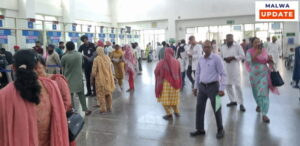 AIIMS Bathinda ਦਾ ਸਰਵਰ ਹੋਇਆ Down;  ਪਰਚੀਆਂ ਕੱਟਣ ਤੋਂ ਲੈ ਕੇ ਬਲੱਡ ਸੈਂਪਲ ਦਾ ਕੰਮ ਠੱਪ, ਮਰੀਜ਼ ਬੇਹਾਲ